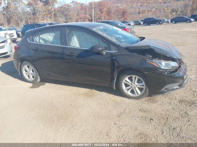 Chevrolet Cruze Lt Auto 2018 3G1BE6SM8JS516722 Image 1