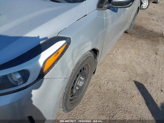 KIA FORTE LX 2017 3KPFK4A7XHE044341 Image 12