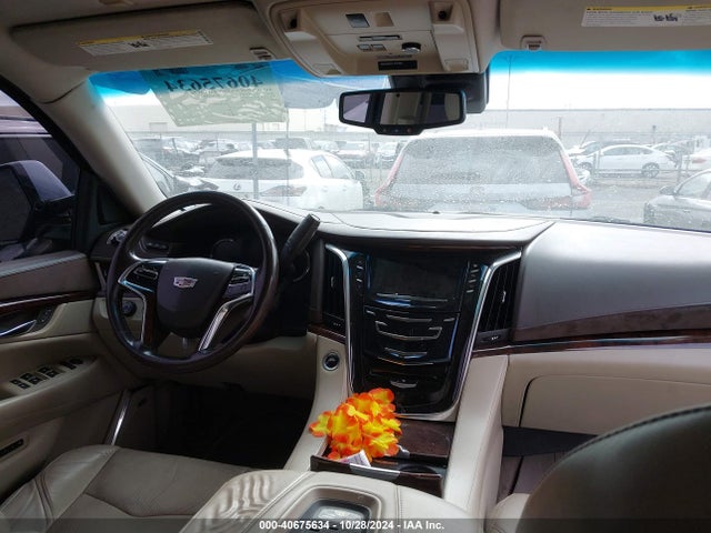 Cadillac ESCALADE L 2016 1GYS4BKJ4GR239260 Image 31