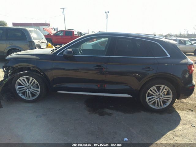 WA1BNAFY2K2032401 Audi Q5 45 Premium