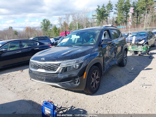 KNDERCAA1M7105728 KIA SELTOS EX