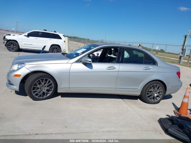 WDDGF4HB4EG245799 Mercedes-Benz C 250 Luxury/sport