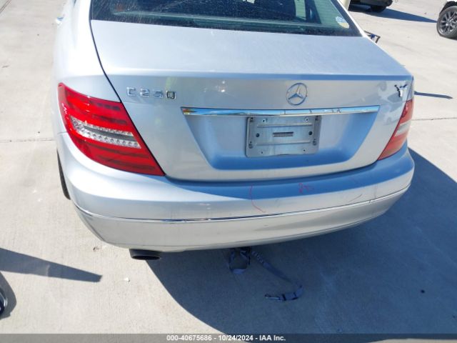 WDDGF4HB4EG245799 Mercedes-Benz C 250 Luxury/sport