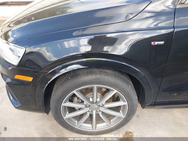 WA1BCCFS8JR031157 Audi Q3 2.0t Premium/2.0t Sport Premium