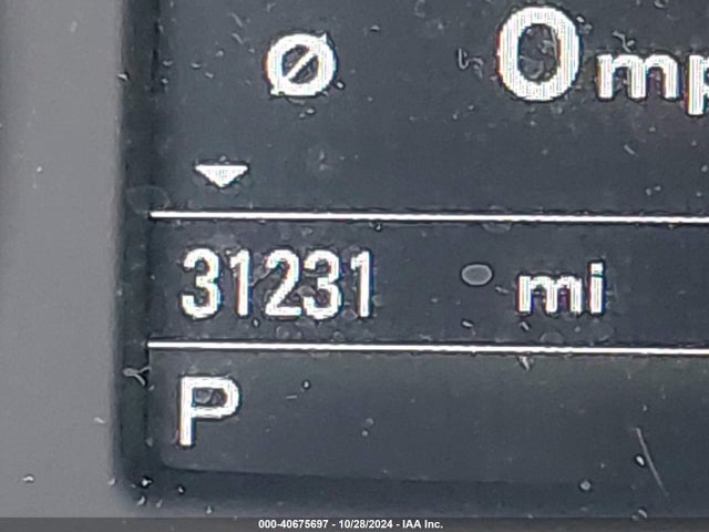 WA1BCCFS8JR031157 Audi Q3 2.0t Premium/2.0t Sport Premium