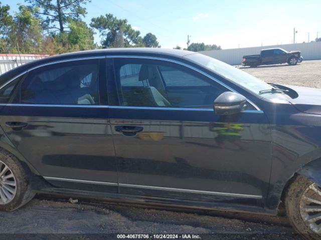 1VWBS7A38GC060375 Volkswagen Passat 1.8t Se