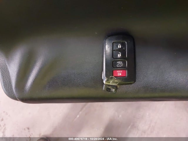 Toyota Rav4 Limited 2014 2T3DFREV3EW222009 Image 11