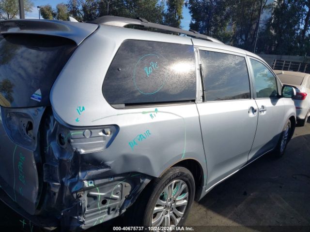 5TDYK3DC2ES426554 Toyota Sienna Xle/limited