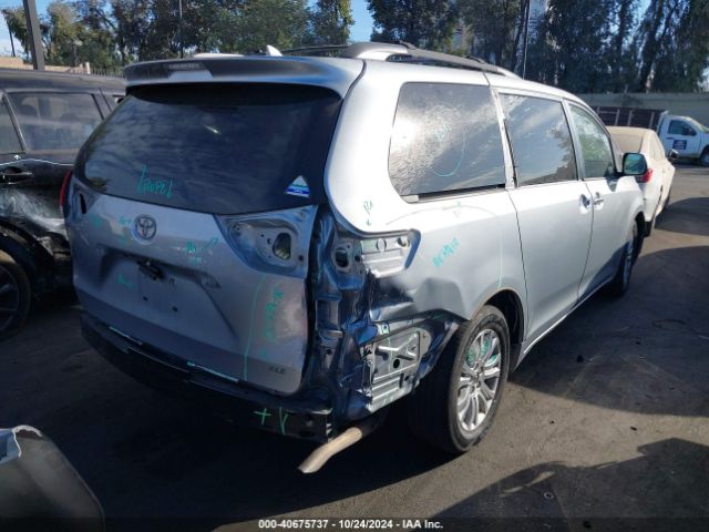 5TDYK3DC2ES426554 Toyota Sienna Xle/limited