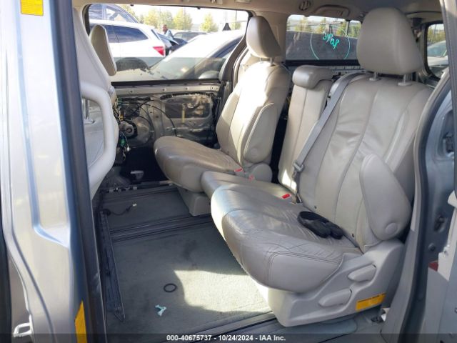 5TDYK3DC2ES426554 Toyota Sienna Xle/limited