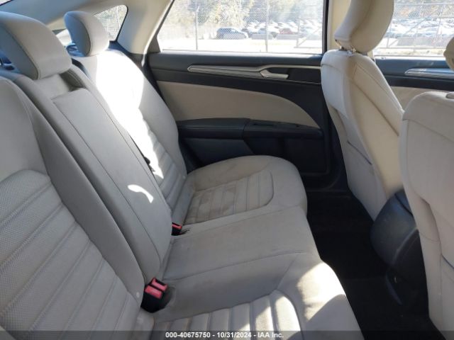 3FA6P0G79HR332366 Ford FUSION S