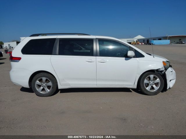 5TDKK3DC4ES492710 Toyota Sienna Le V6 8 Passenger