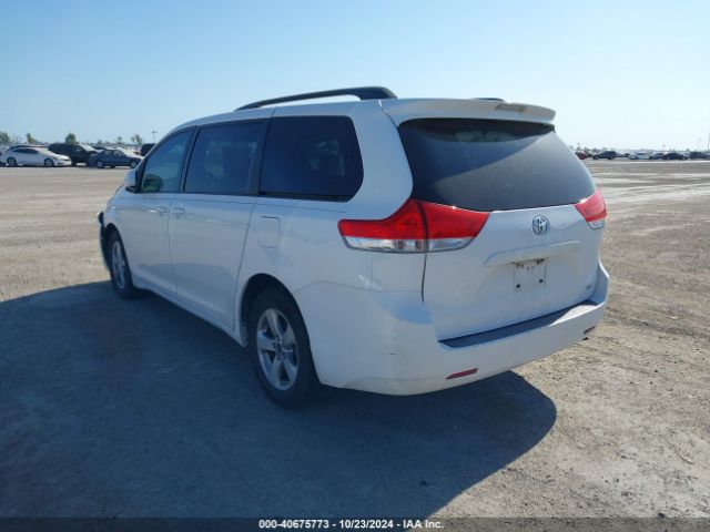 5TDKK3DC4ES492710 Toyota Sienna Le V6 8 Passenger