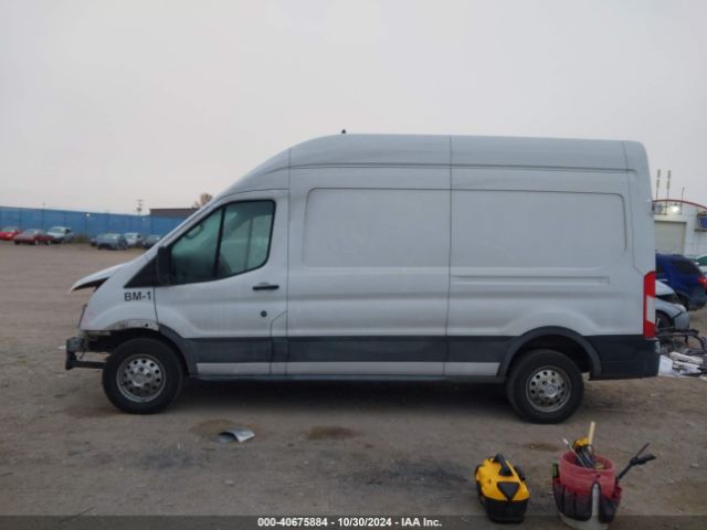 1FTLR2X8XPKC12932 Ford Transit-250 Cargo Van
