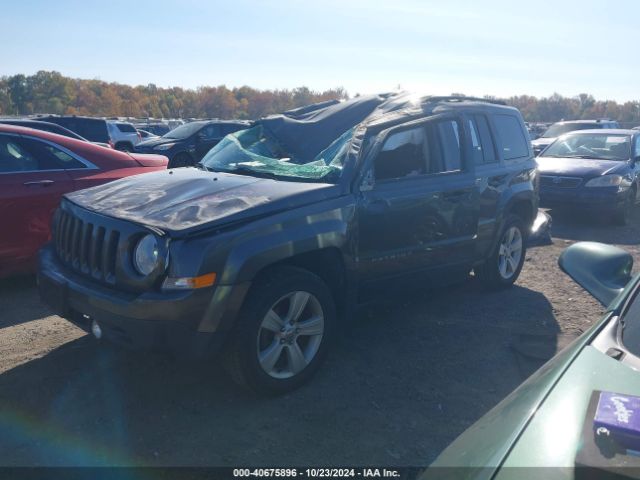 1C4NJRFB9GD697039 Jeep Patriot Latitude