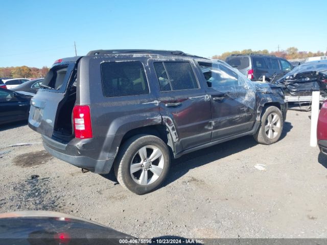 1C4NJRFB9GD697039 Jeep Patriot Latitude