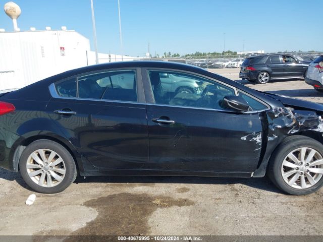 KNAFX4A8XE5053216 KIA FORTE EX