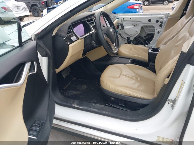 2013 TESLA MODEL S 5YJSA1DNXDFP18941 Photo 4