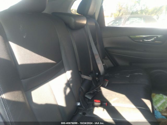 5N1AT2MV7KC814561 Nissan Rogue Sl