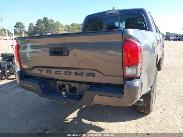 5TFAX5GNXKX138668 Toyota Tacoma Sr