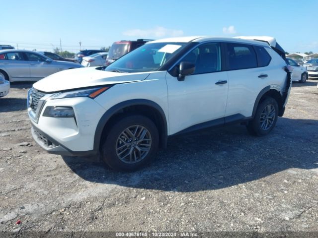 5N1BT3AB1PC941026 Nissan Rogue S Intelligent Awd