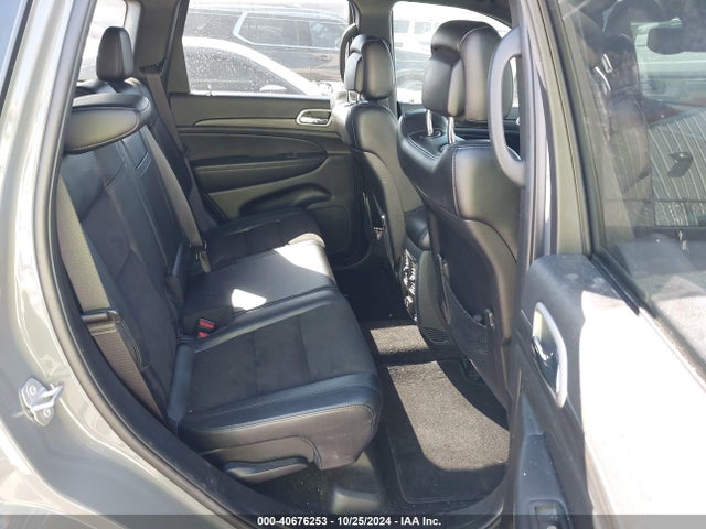 1C4RJEAG2NC128131 Jeep Grand Cherokee Wk Laredo X 4x2