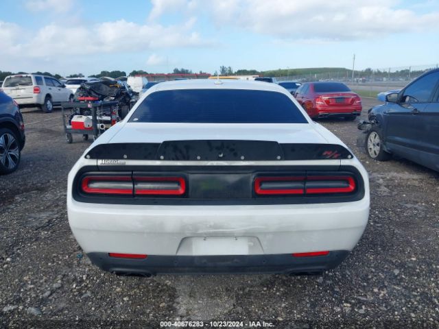 2C3CDZBT0JH182894 Dodge Challenger R/t Plus