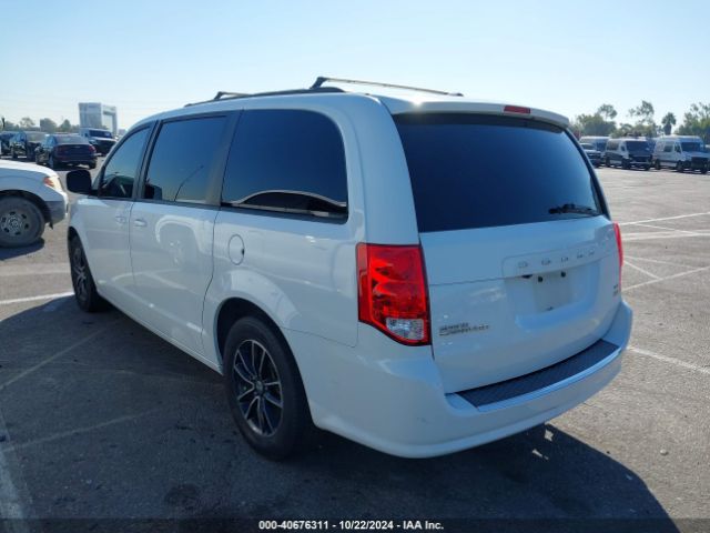 2C4RDGEG2JR255668 Dodge Grand Caravan Gt