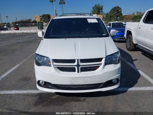 2C4RDGEG2JR255668 Dodge Grand Caravan Gt