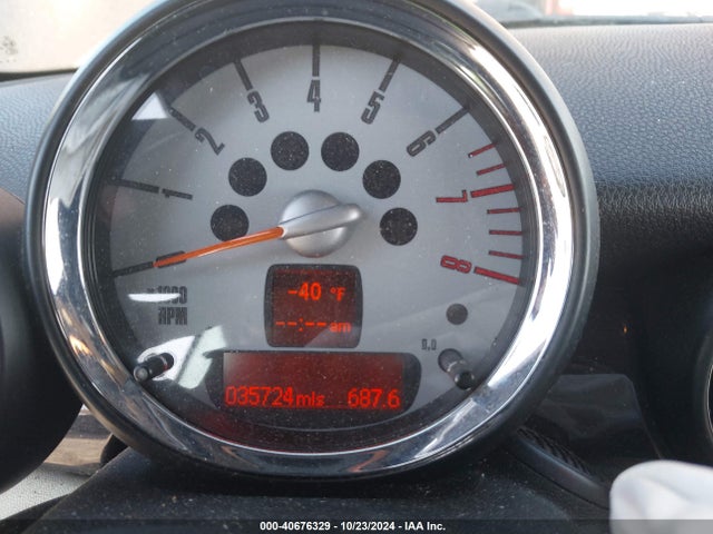 2010 MINI COOPER WMWMR3C59ATU96901 Photo 6