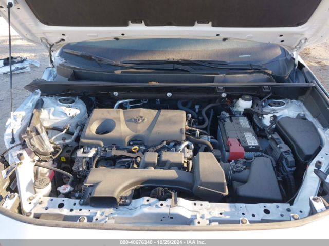 2T3G1RFV9PC364119 Toyota RAV4 LE