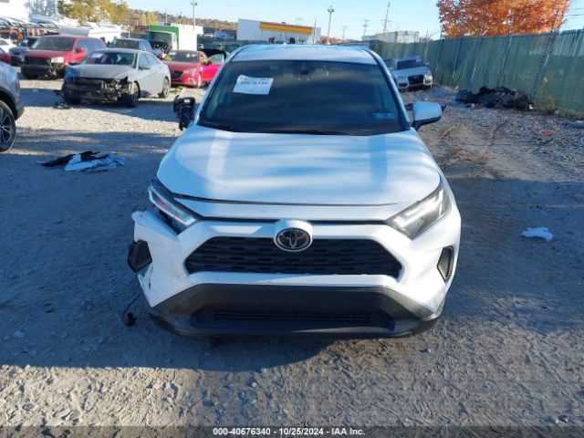 2T3G1RFV9PC364119 Toyota RAV4 LE
