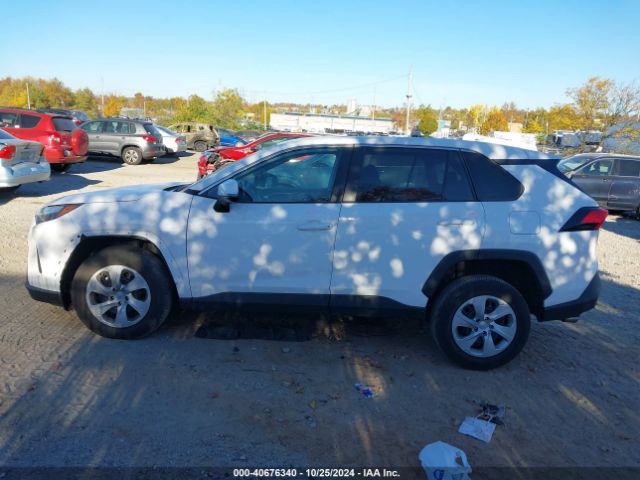 2T3G1RFV9PC364119 Toyota RAV4 LE