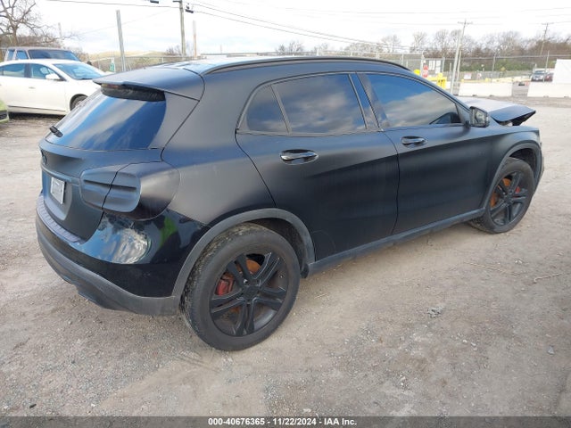 WDCTG4EB5GJ208044 Mercedes-Benz GLA 250