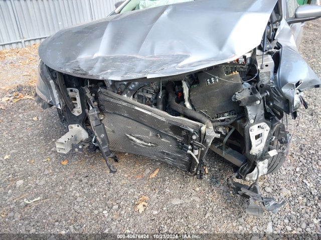 1C3CCCFB3FN564319 Chrysler 200 LX