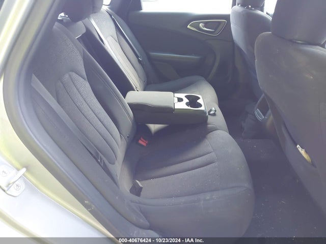 Chrysler 200 LX 2015 1C3CCCFB3FN564319 Image 8