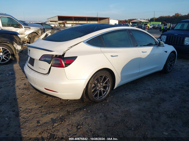 2020 TESLA MODEL 3 5YJ3E1EB7LF774945 Photo 3