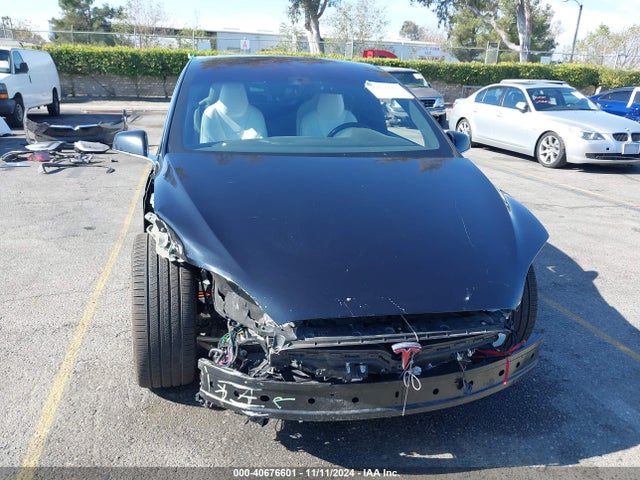 Tesla Model X 75d/p100d/p90d 2016 5YJXCBE46GF000867 Image 12