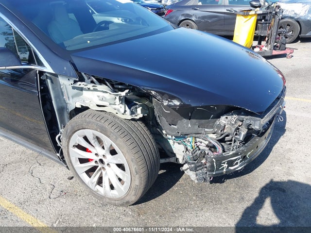 2016 TESLA MODEL X 5YJXCBE46GF000867 Photo 5