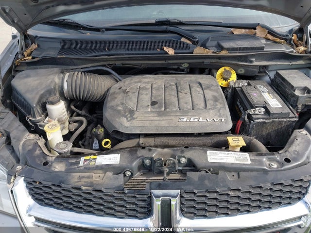 40676646 :رقم المزاد ، 2C4RDGCG1FR533129 vin ، 2015 Dodge Grand Caravan Sxt مزاد بيع
