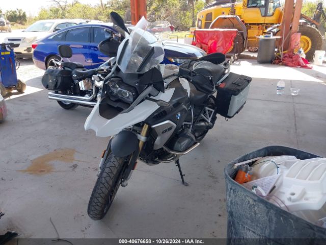 2021 BMW R 1250 WB10M030XM6E44053 Photo 1