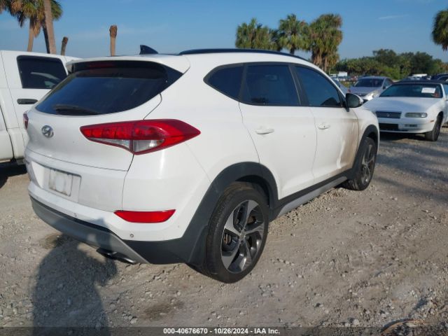KM8J33A22JU632873 Hyundai Tucson Value