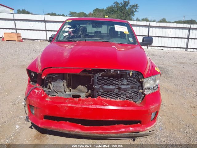 2018 RAM 1500 1C6RR6FT8JS143616 Photo 9