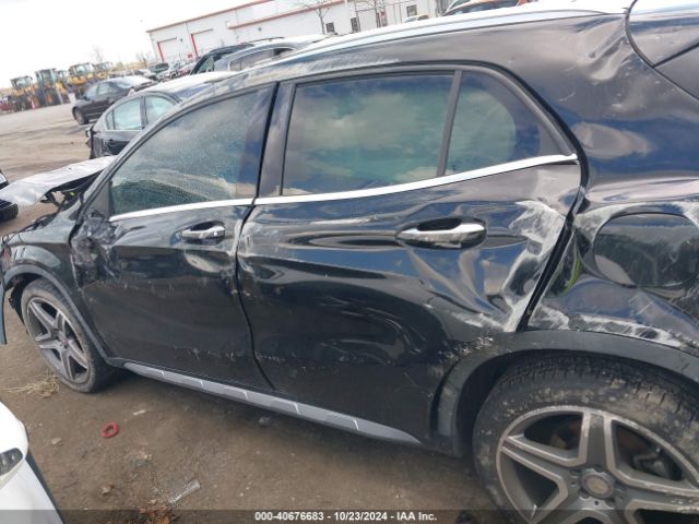 WDCTG4GB0FJ168242 Mercedes-Benz Gla 250 4matic