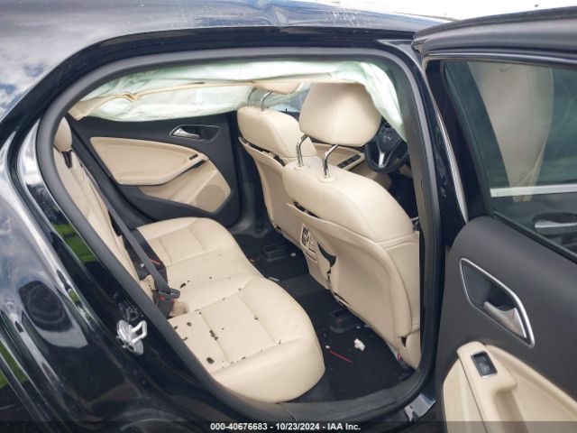 WDCTG4GB0FJ168242 Mercedes-Benz Gla 250 4matic