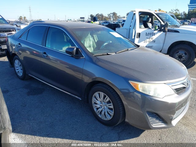 Toyota CAMRY LE 2014 4T4BF1FKXER379788 Image 1