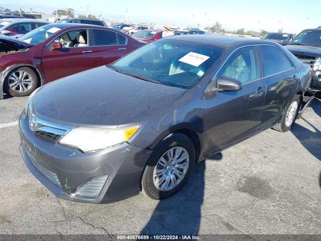 Toyota CAMRY LE 2014 4T4BF1FKXER379788 Image 2