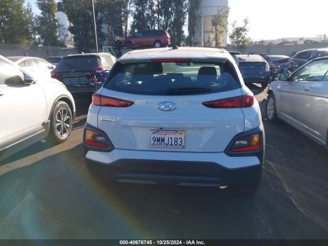 KM8K12AAXMU663580 Hyundai Kona Se