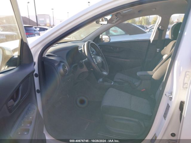 KM8K12AAXMU663580 Hyundai Kona Se
