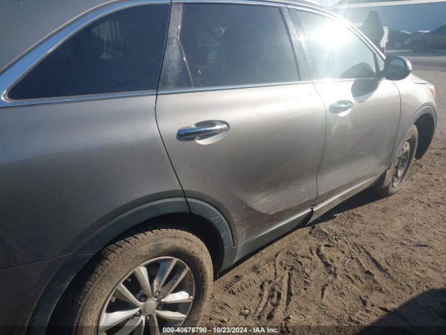 5XYPG4A55GG163159 KIA Sorento 3.3l Lx